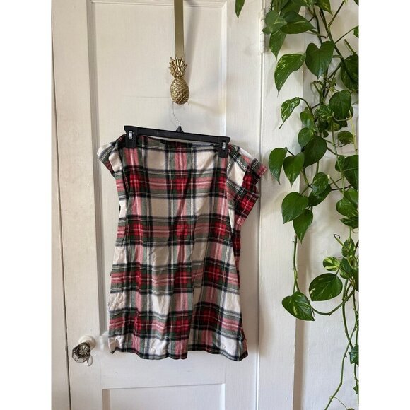 Tommy Hilfiger pair of red checkered pillowcases - Picture 1 of 8